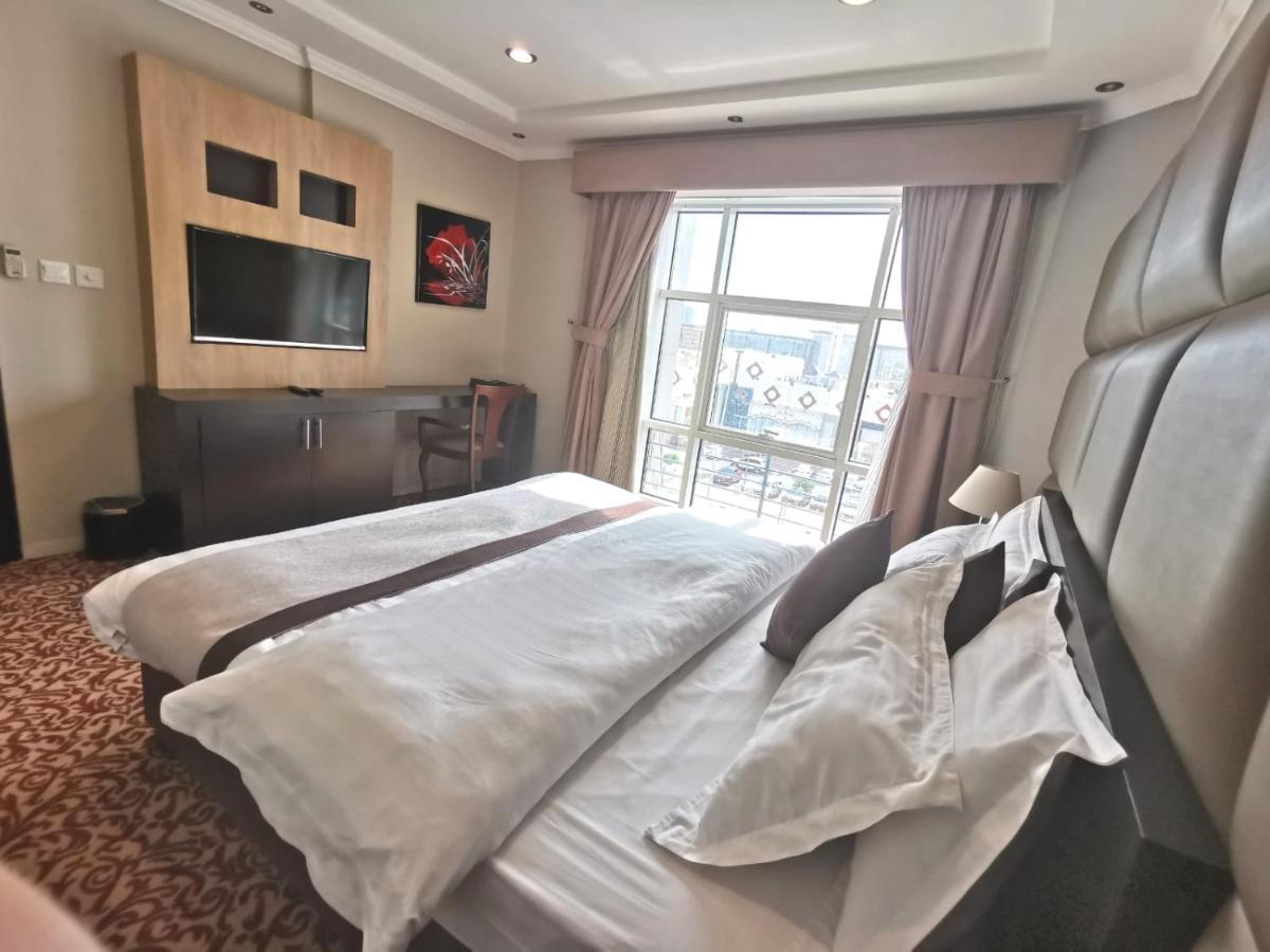 Ashbonh Hotel Suites リヤード エクステリア 写真